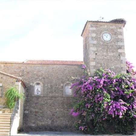 Apartamentos Turisticos Huerto El Horno Torremenga Dış mekan fotoğraf