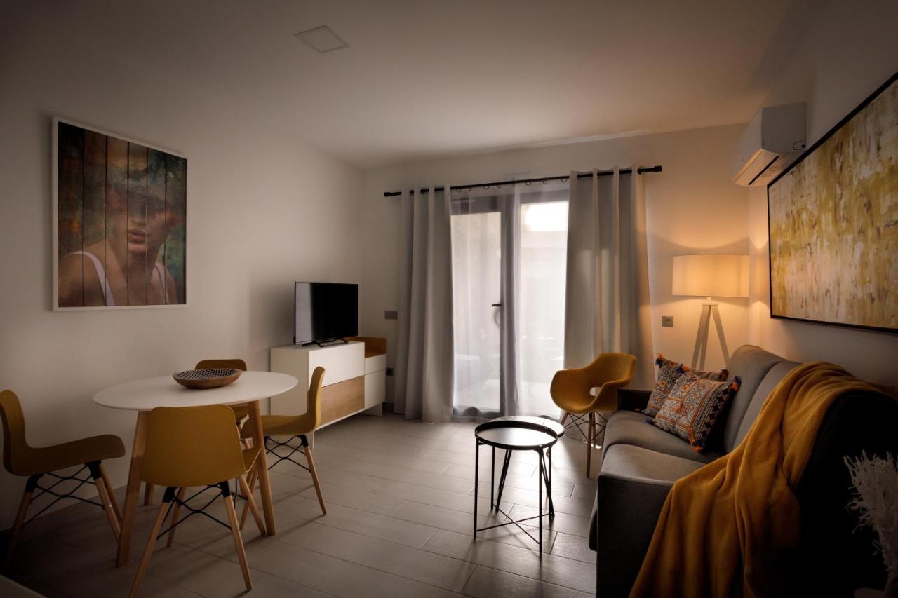 Apartamentos Turisticos Huerto El Horno Torremenga Dış mekan fotoğraf
