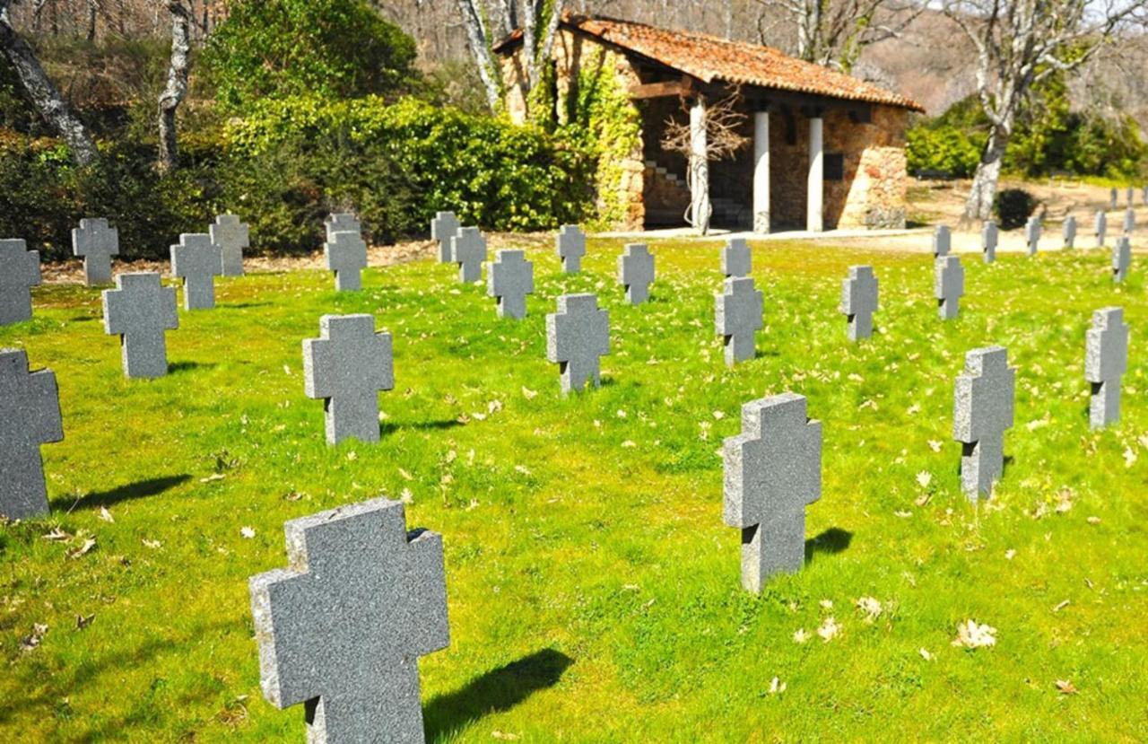 Apartamentos Turisticos Huerto El Horno Torremenga Dış mekan fotoğraf